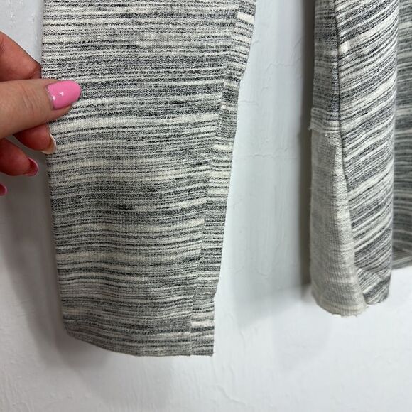 ❤️Last Chance Fresh Produce Cowl Neck Space Dye Sweatshirt Size XS/SM - Picture 3 of 9